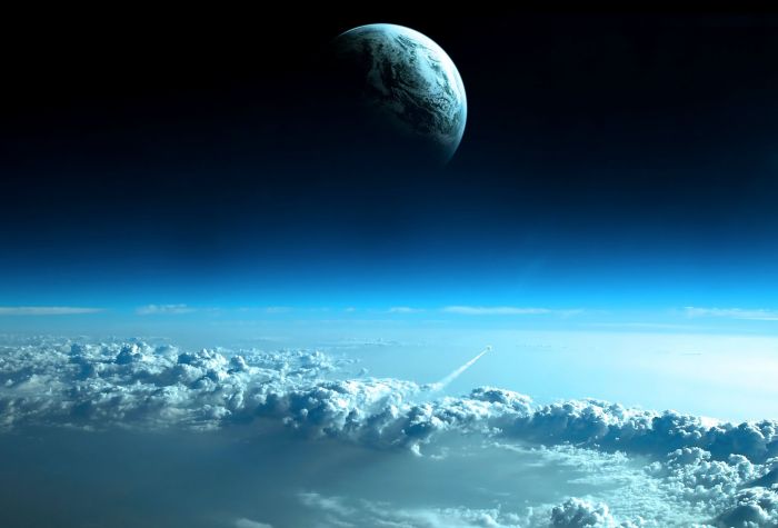 Картинка планета, облака в космосе, стратосфера