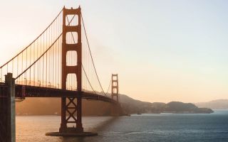 длинный подвисной мост в Сан-Франциско